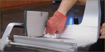 Cleaning & Sanitizing Slicer